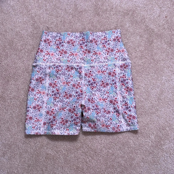 Evolution and Creation bike shorts - Picture 3 of 4